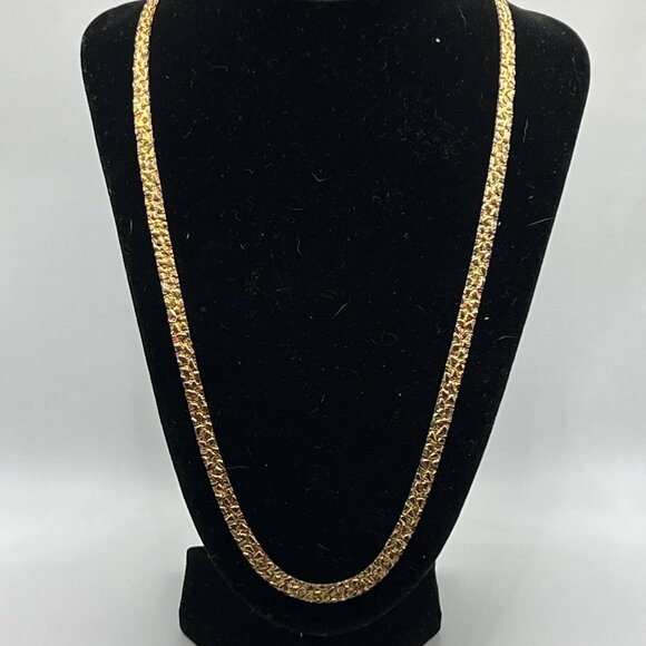 Vintage 80s Gold Tone Textured Link Necklace - Picture 1 of 8